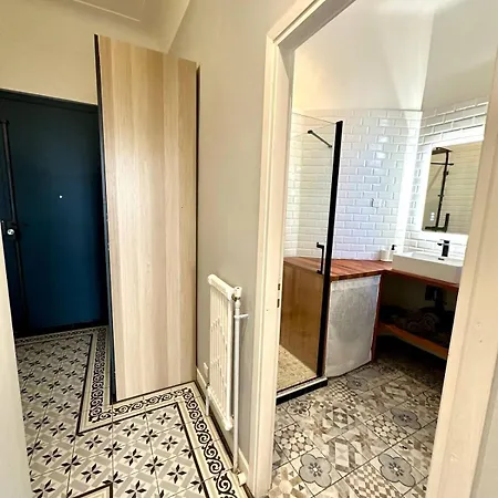 Wonderful And Garden Heart Of Lägenhet